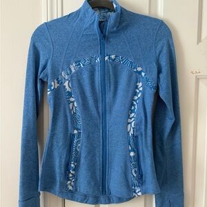 Lululemon Athletica Blue Ski Jacket with Patterned Accents